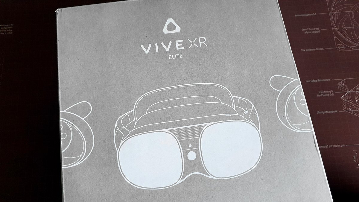 HTC Vive XR Elite