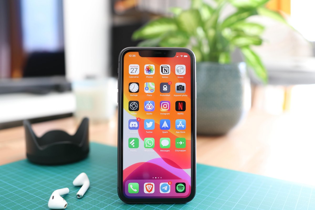 Le LCD, bientôt de l'histoire ancienne sur iPhone ? © Pierre Crochart pour Clubic